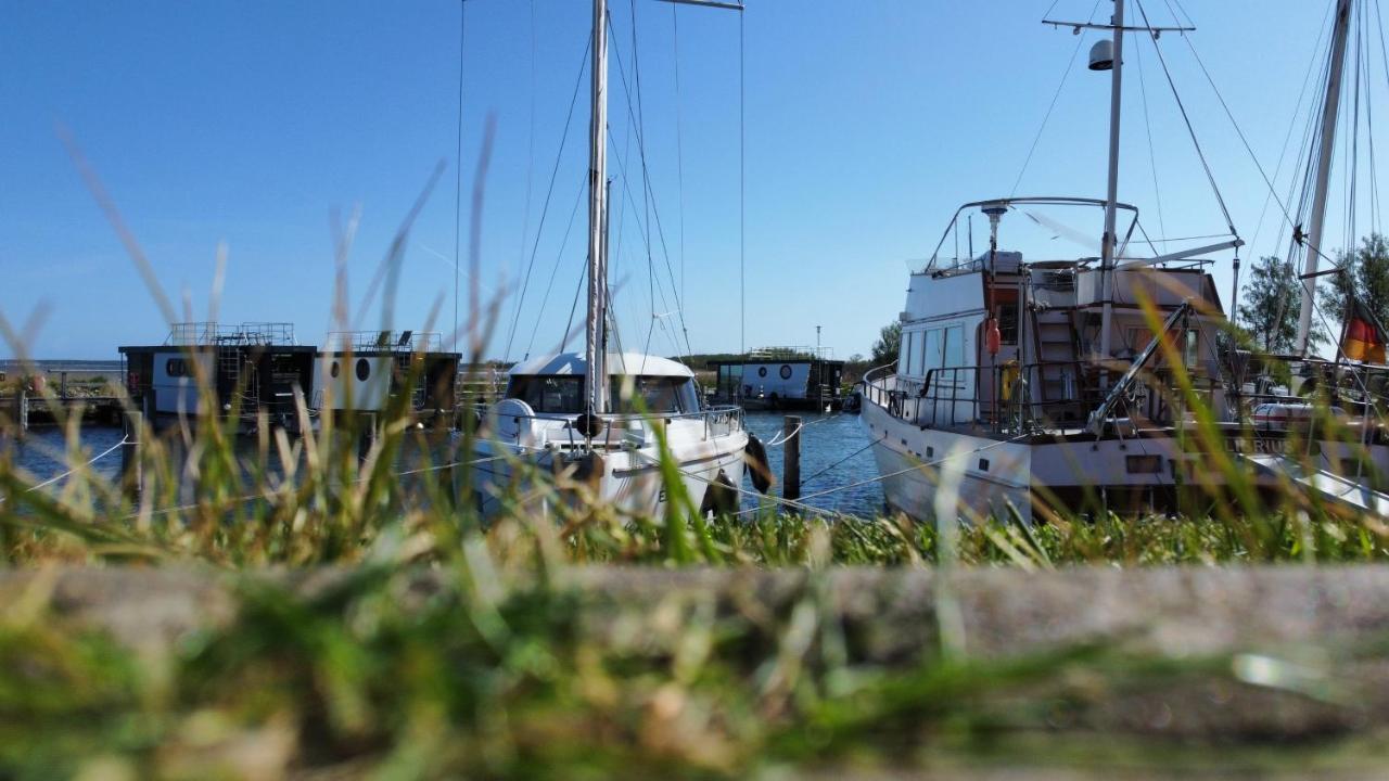 Hausboote Und Fewo Vieregge المظهر الخارجي الصورة
